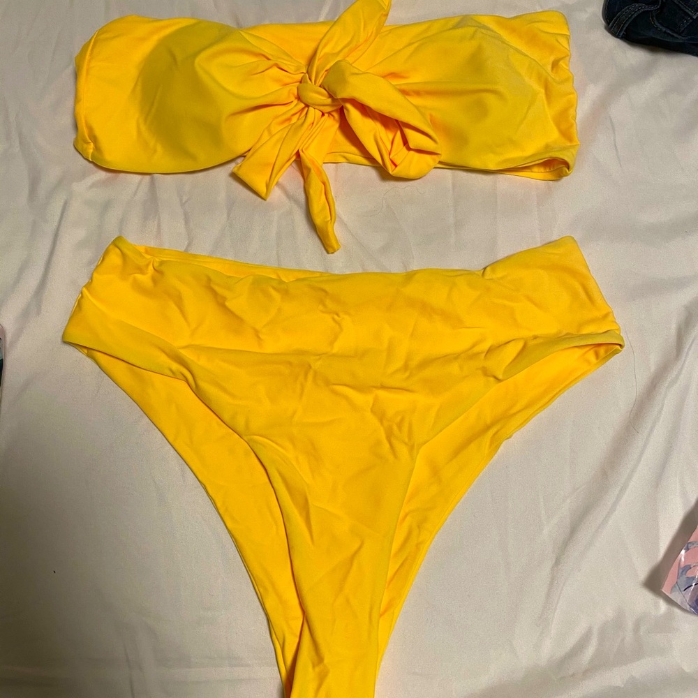 SHEIN NWT bathing suit